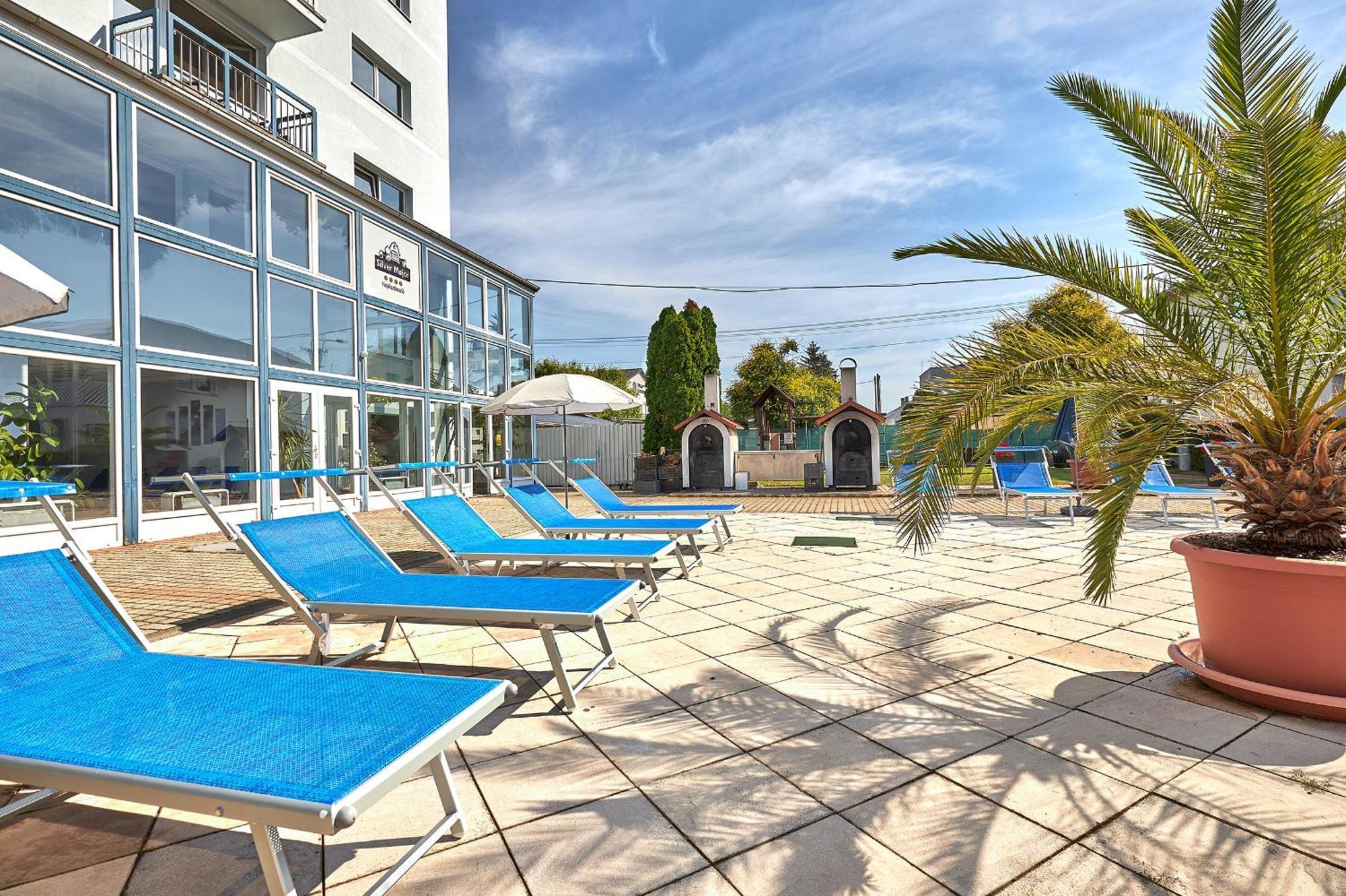 Hotel Silver Hajdúszoboszló Exterior foto