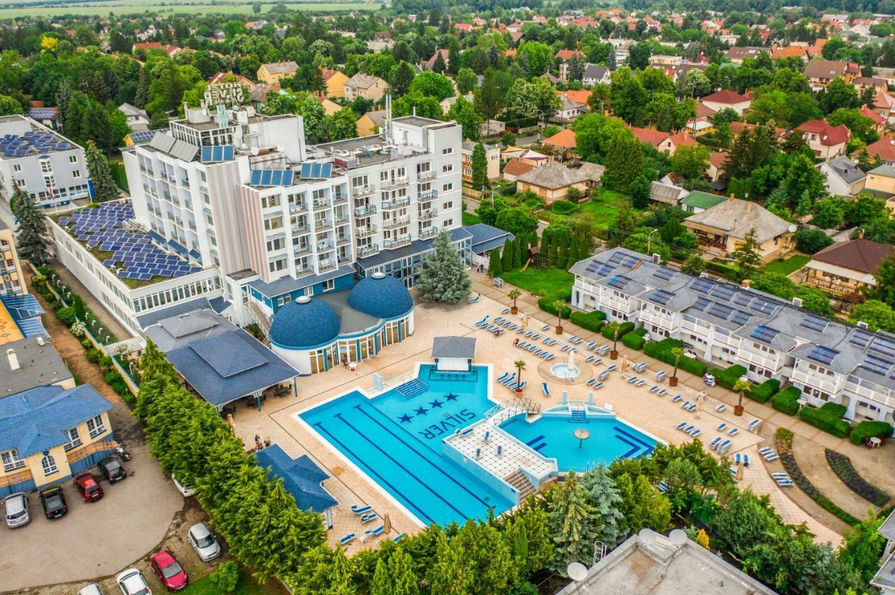 Hotel Silver Hajdúszoboszló Exterior foto